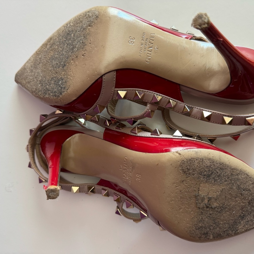 Valentino Red Studded pumps - Picture 2 of 5
